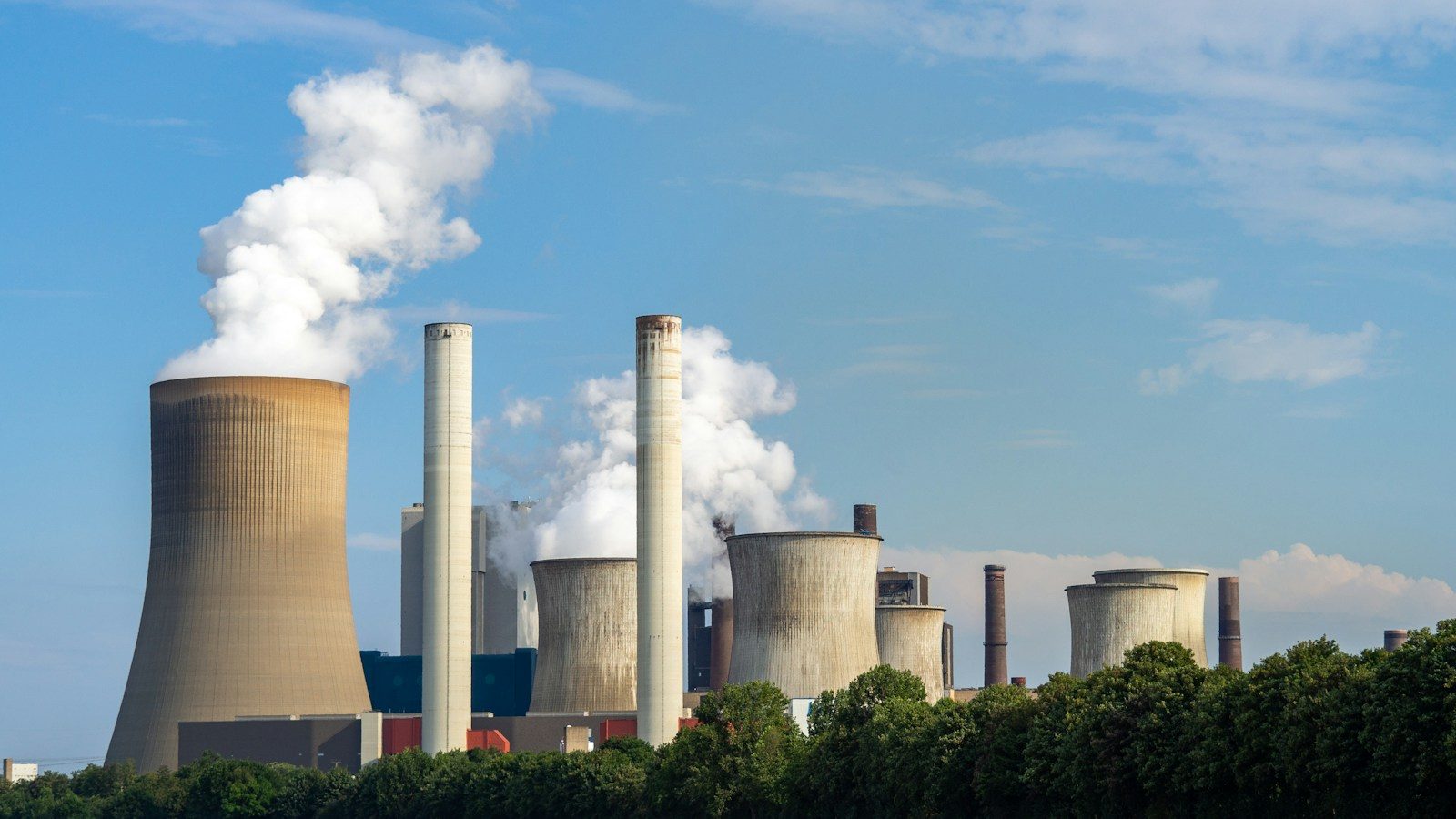 TRIUMPH INVEST Signs Framework Agreement with Chernihiv for CHP Reconstruction and Critical Infrastructure